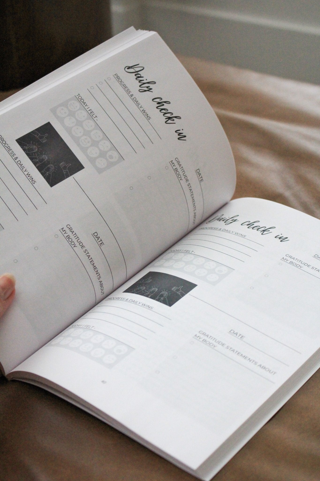 Detox Book - 6 Week Detox Program for healing - The Healing Happy Method