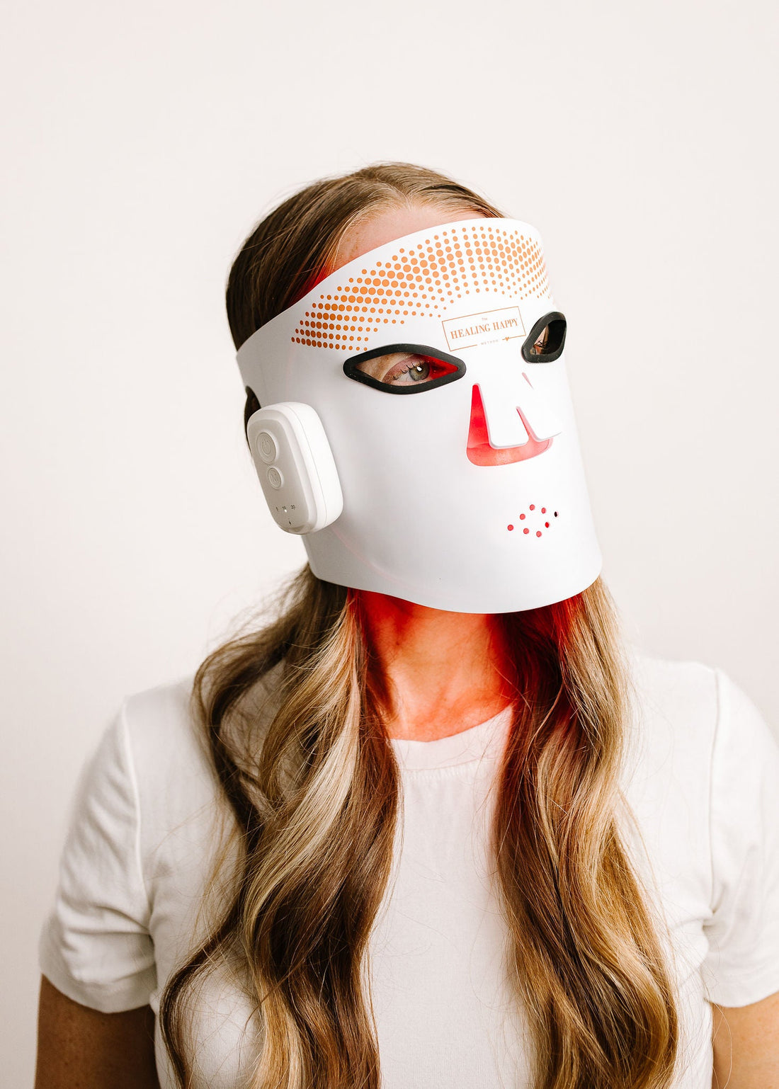 The Full Routine: How to Use LED Light Therapy with Natural Skincare