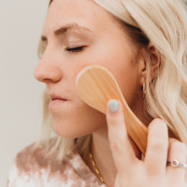 Dry Brush for Face and Natural Skin Care - The Healing Happy Method