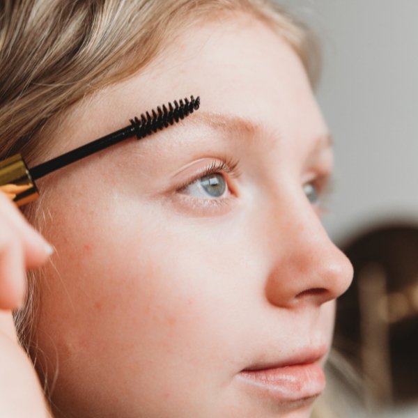 Eyelash Boost - The Healing Happy Method